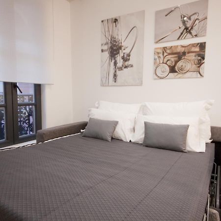 Apartamento Nuevo Y De Lujo En Puerta Del Sol マドリード エクステリア 写真