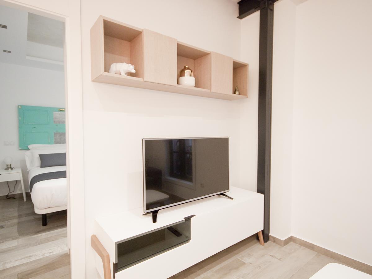 Apartamento Nuevo Y De Lujo En Puerta Del Sol マドリード エクステリア 写真